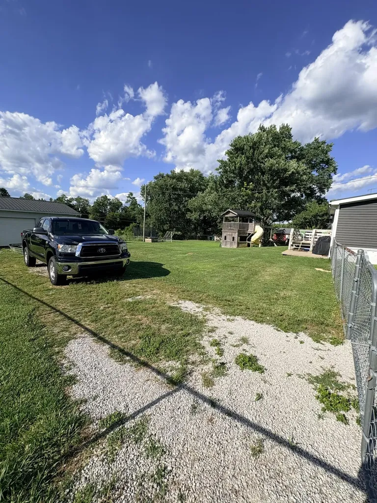 2016 Ky-10 Tollesboro KY 41189