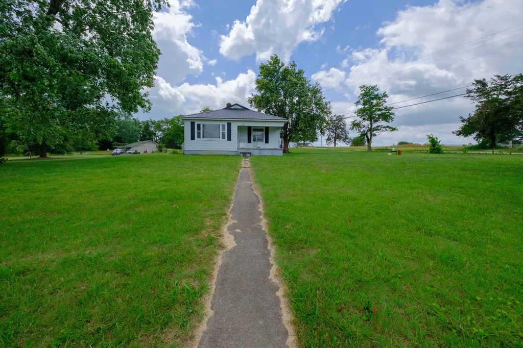 5246 Highway 235 Nancy KY 42544