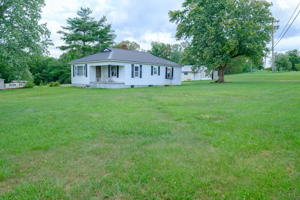 5246 Highway 235 Nancy KY 42544