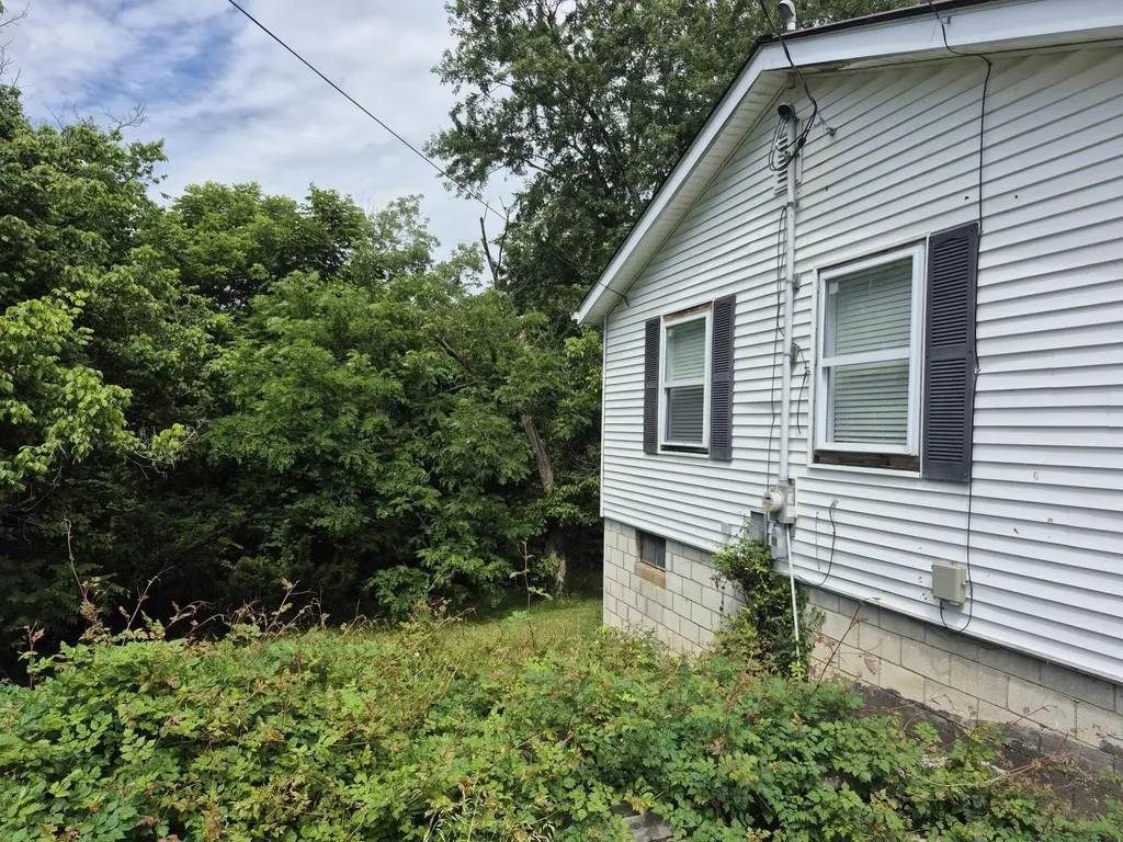 211 Treadway Drive Owingsville KY 40360
