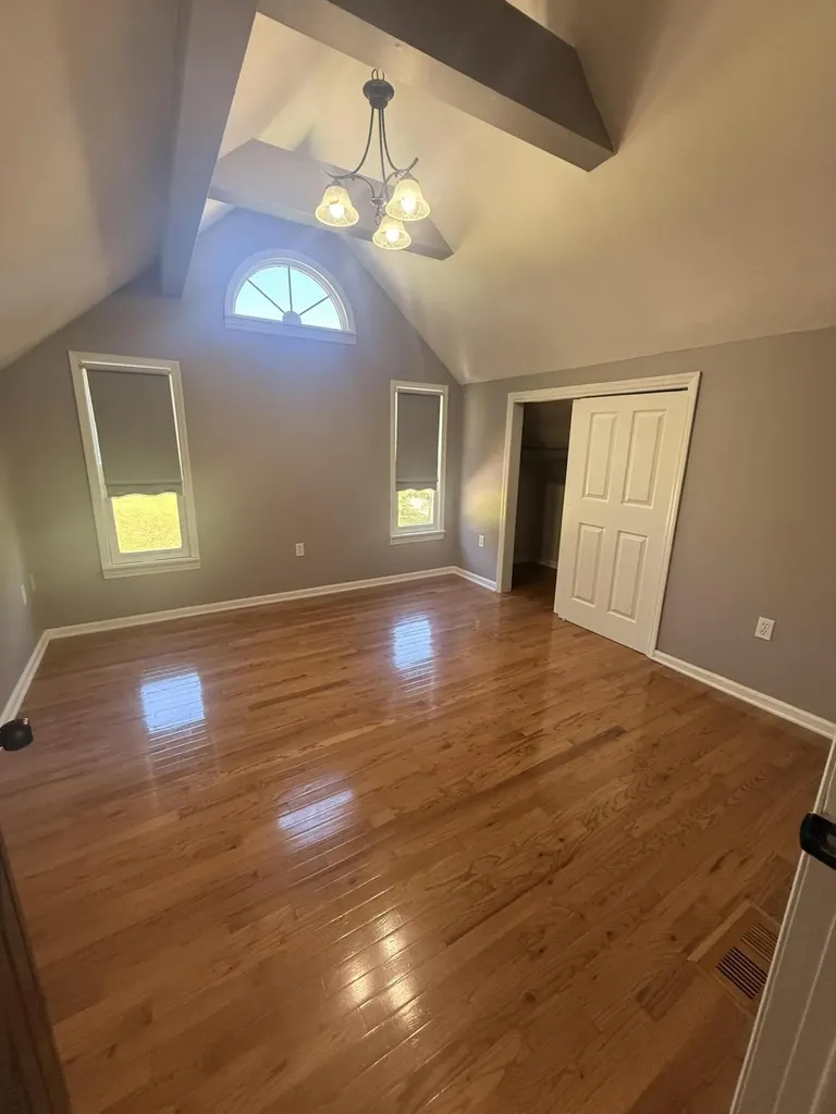 214 Spruce Street Pineville KY 40977