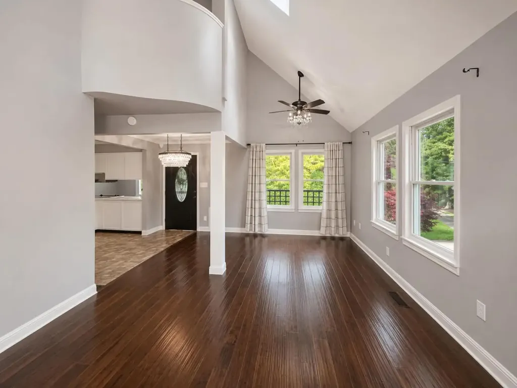 214 Spruce Street Pineville KY 40977