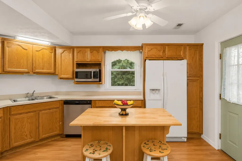 1300 Copper Creek Drive Lexington KY 40514