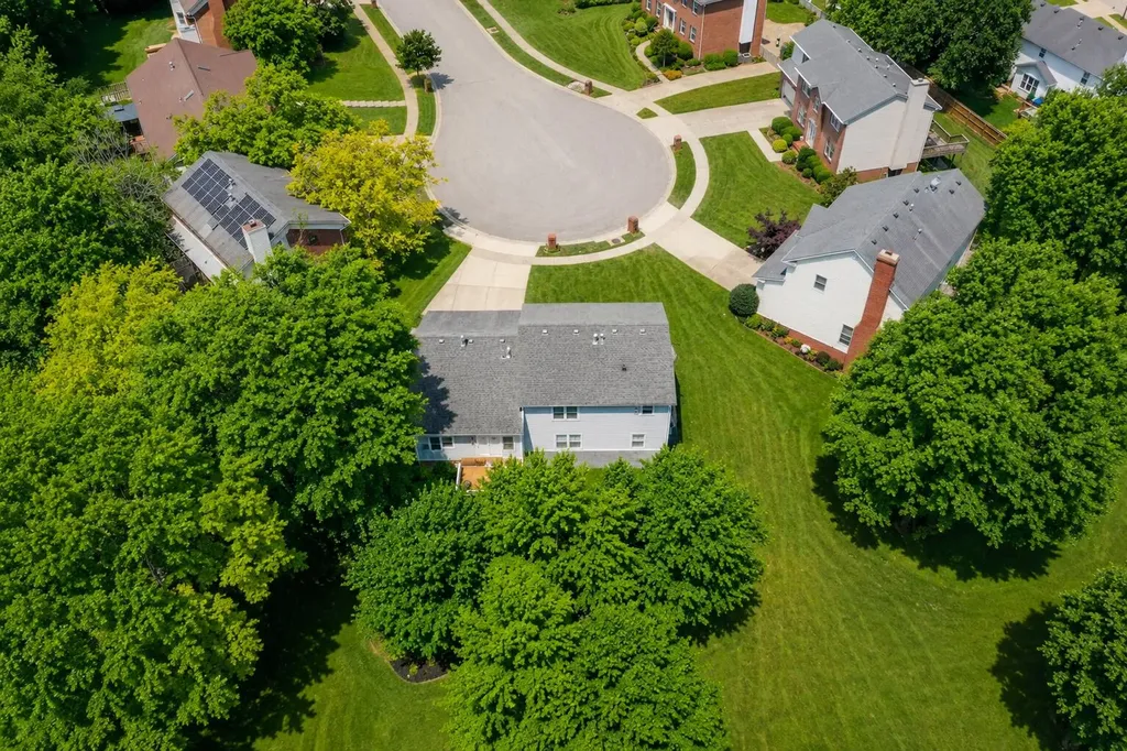 1300 Copper Creek Drive Lexington KY 40514