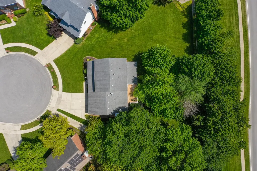 1300 Copper Creek Drive Lexington KY 40514