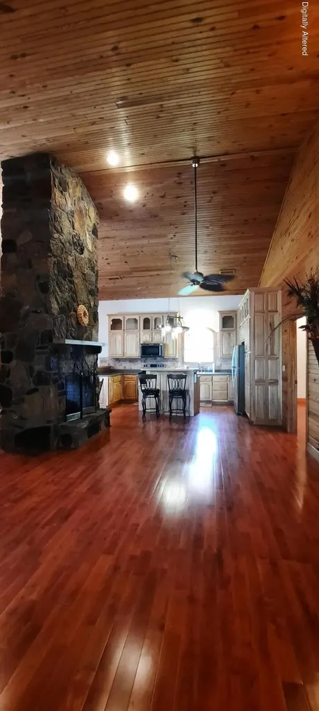 2619 County Farm Road London KY 40741