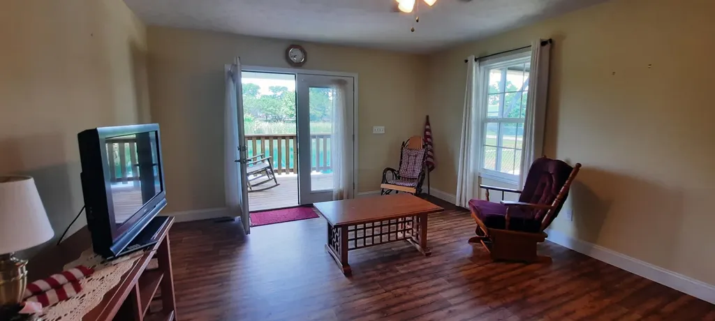 2619 County Farm Road London KY 40741