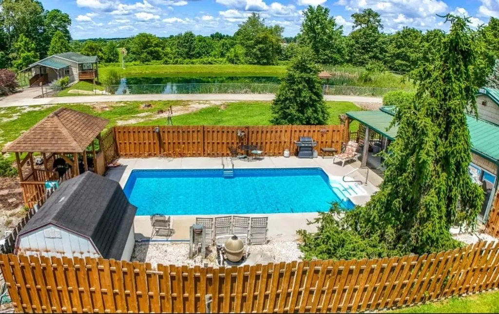 2619 County Farm Road London KY 40741