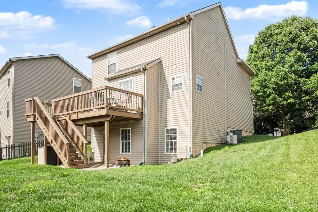 257 Long Branch Lane Lexington KY 40511