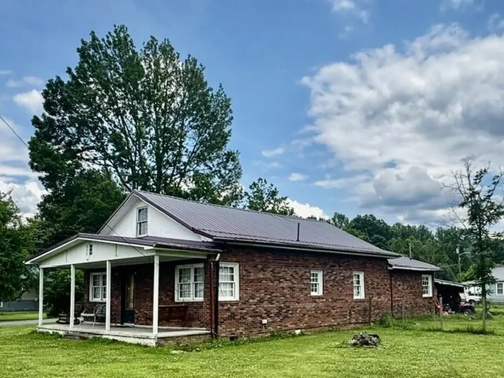 901 Exeter Avenue Middlesboro KY 40965