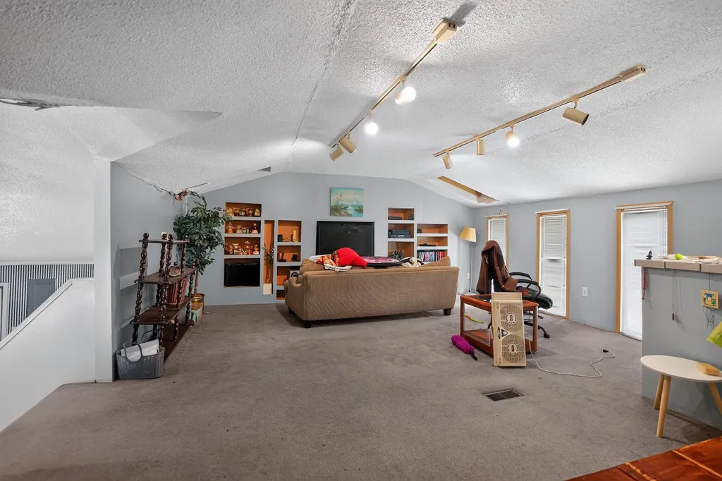 300 Yellow Hill Road Elkhorn City KY 41522