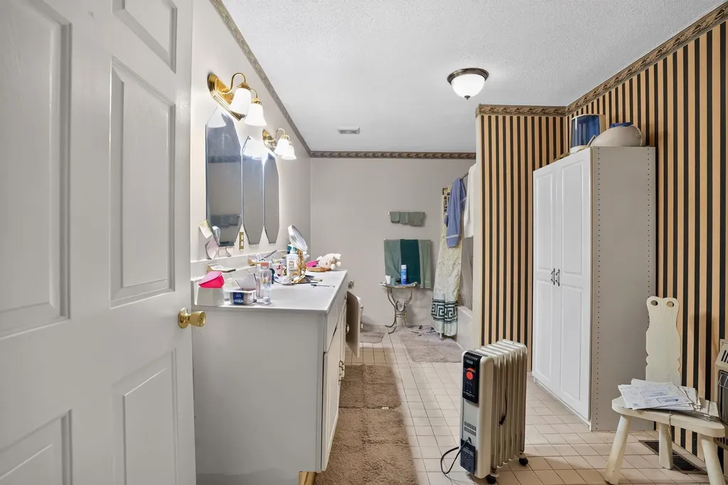 300 Yellow Hill Road Elkhorn City KY 41522