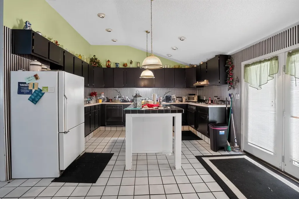 300 Yellow Hill Road Elkhorn City KY 41522