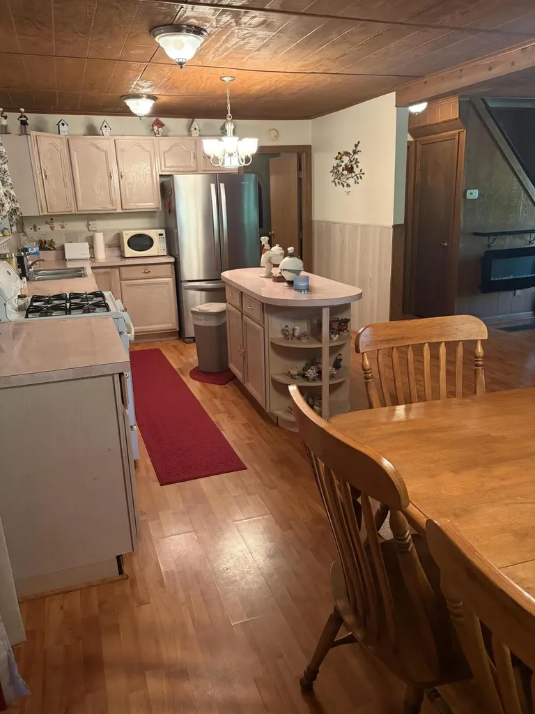 90 Stephen Road Wellington KY 40387