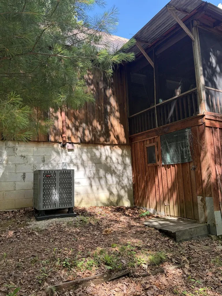 90 Stephen Road Wellington KY 40387