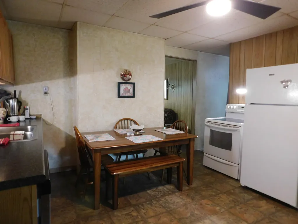 179 W Main Street Lynch KY 40855