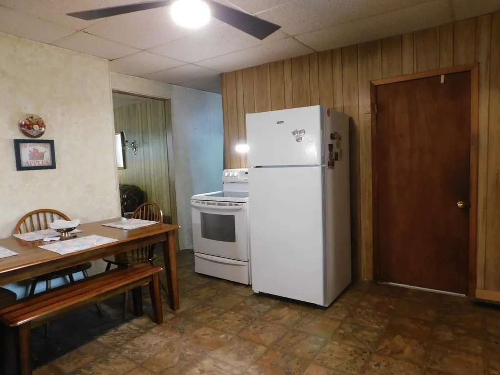 179 W Main Street Lynch KY 40855