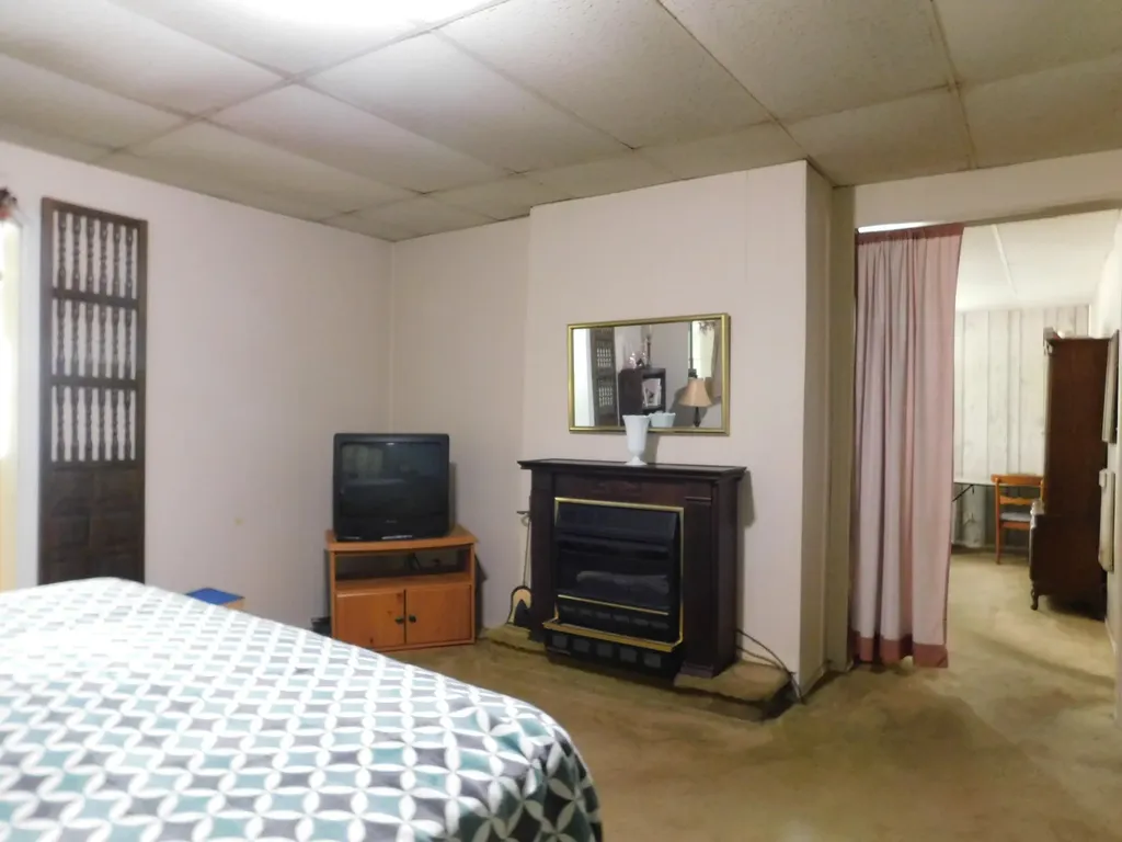 179 W Main Street Lynch KY 40855