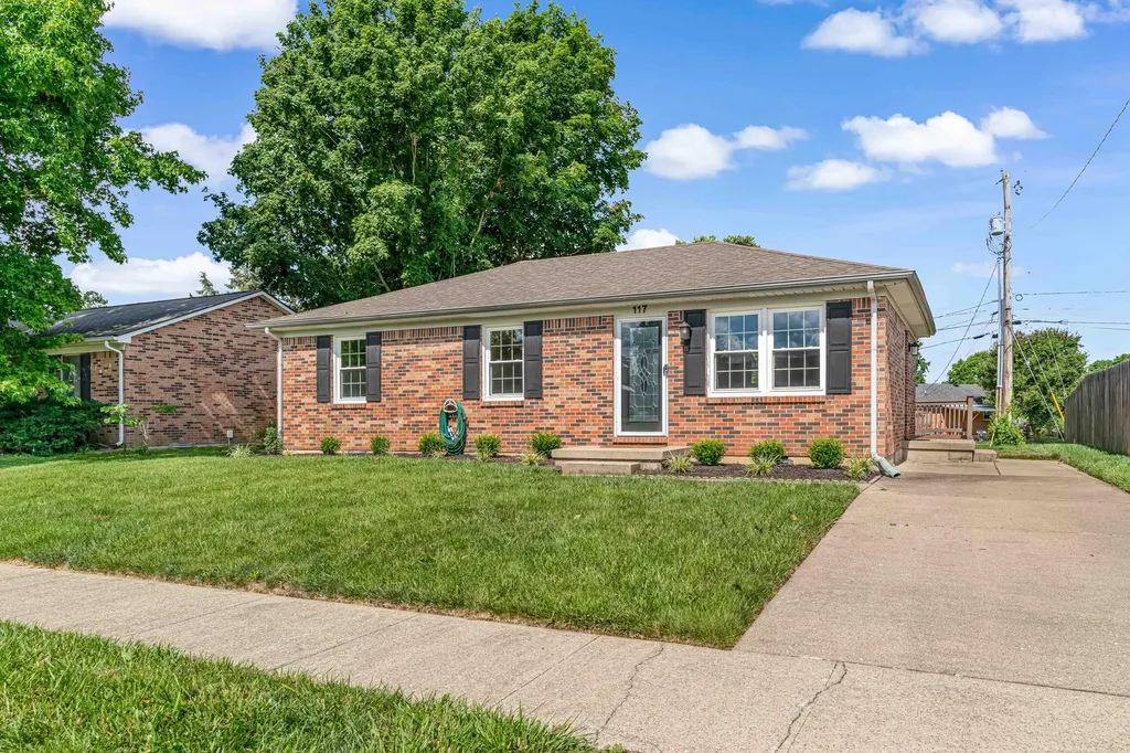 117 Tomahawk Road Nicholasville KY 40356