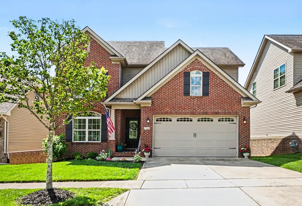 1748 Sandhurst Cove Lexington KY 40509