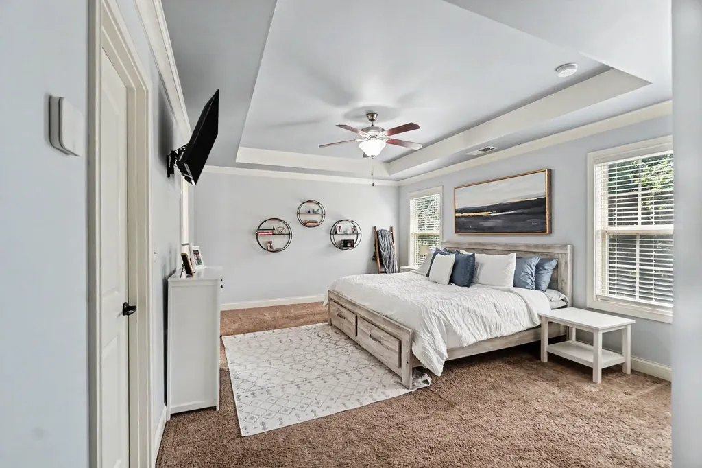 1748 Sandhurst Cove Lexington KY 40509