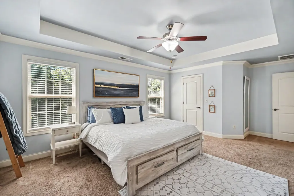 1748 Sandhurst Cove Lexington KY 40509