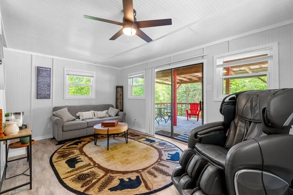 412 Turkey Ridge Road Wellington KY 40387