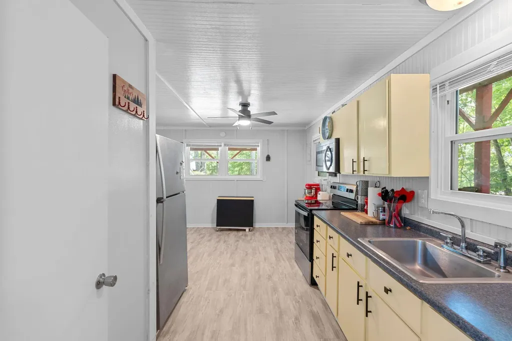 412 Turkey Ridge Road Wellington KY 40387