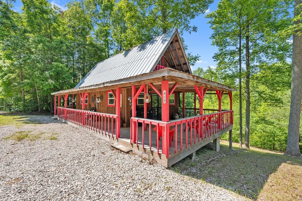 412 Turkey Ridge Road Wellington KY 40387