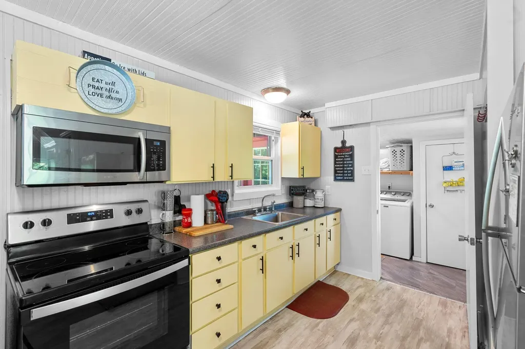 412 Turkey Ridge Road Wellington KY 40387