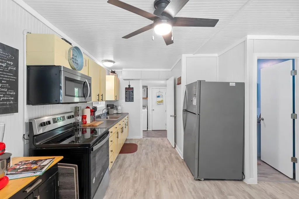 412 Turkey Ridge Road Wellington KY 40387