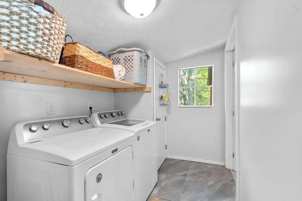 412 Turkey Ridge Road Wellington KY 40387