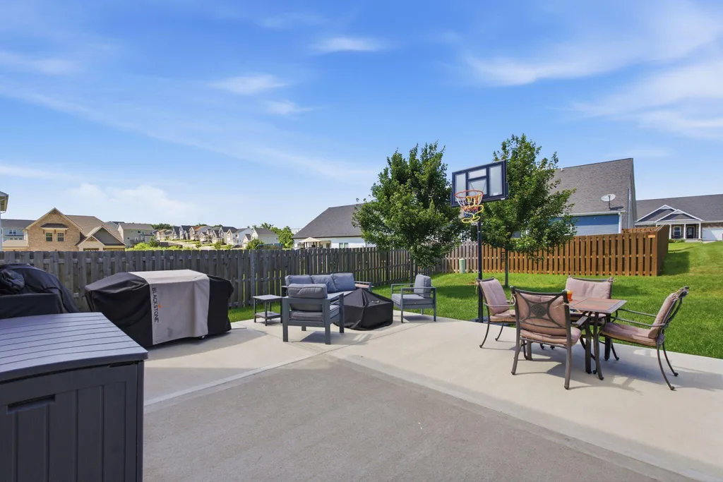 146 Dove Run Circle Georgetown KY 40324