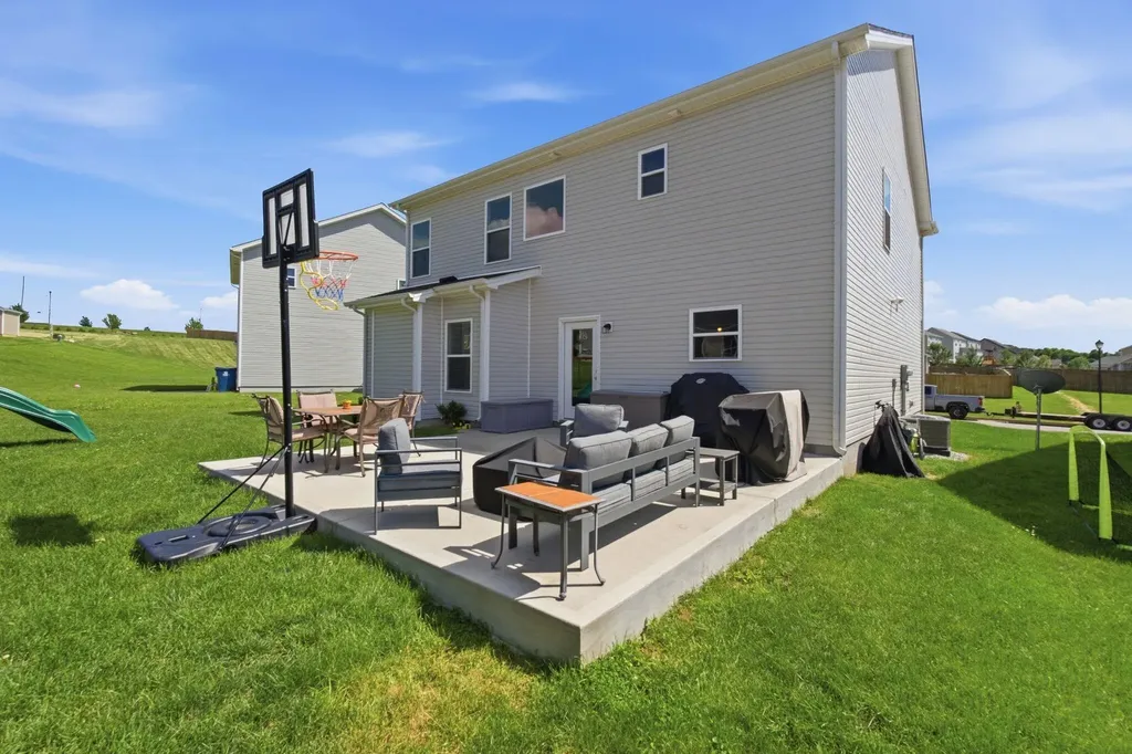 146 Dove Run Circle Georgetown KY 40324