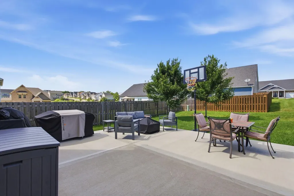 146 Dove Run Circle Georgetown KY 40324