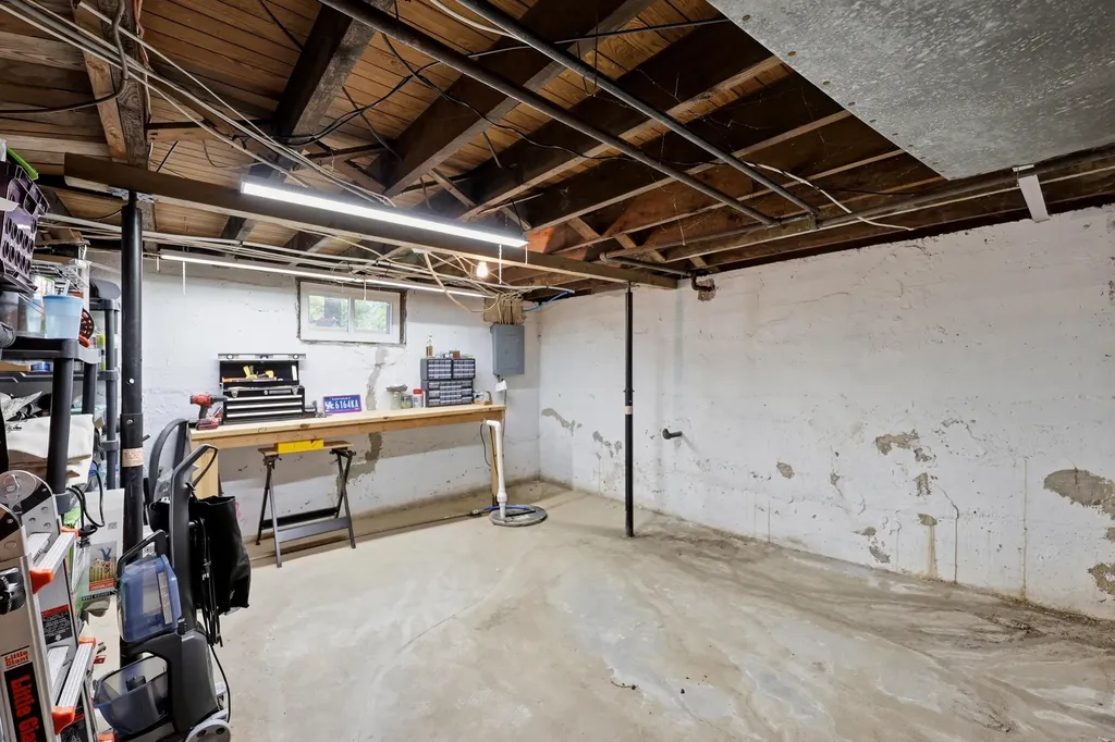 421 E Pleasant Street Cynthiana KY 41031