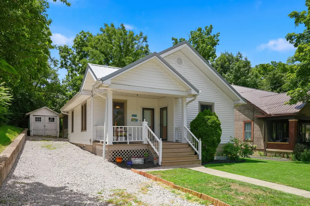 421 E Pleasant Street Cynthiana KY 41031
