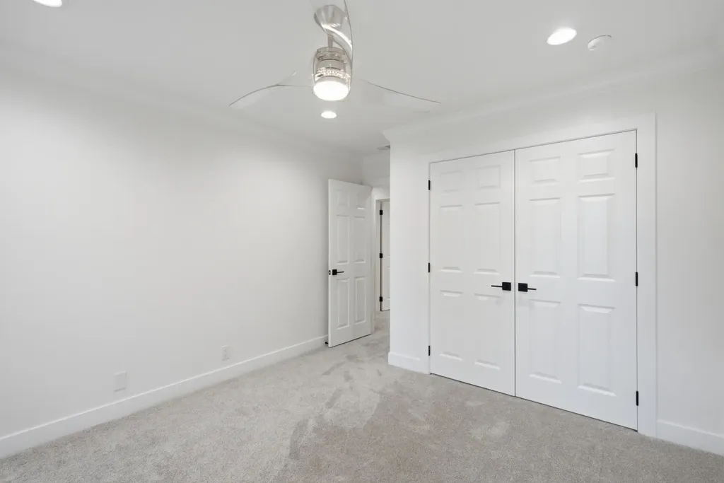 1205 Hickory Creek Circle Lexington KY 40515