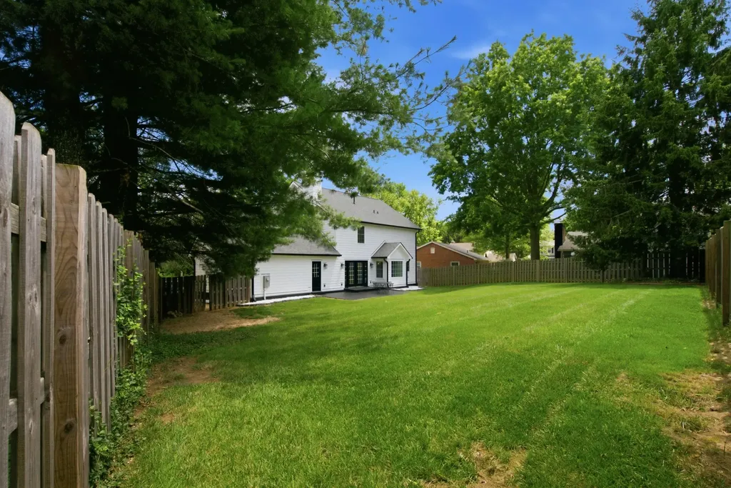 1205 Hickory Creek Circle Lexington KY 40515
