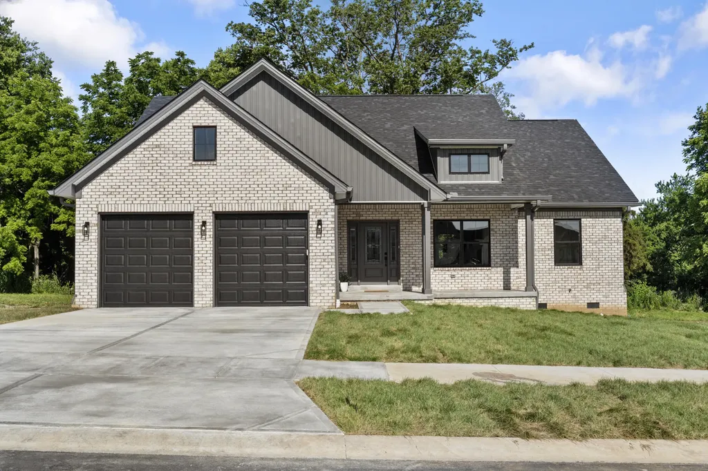 Danville KY, 232 Max Cavnes Road
