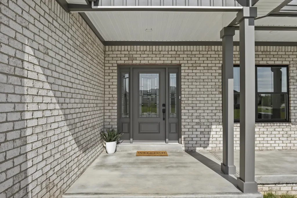232 Max Cavnes Road Danville KY 40422