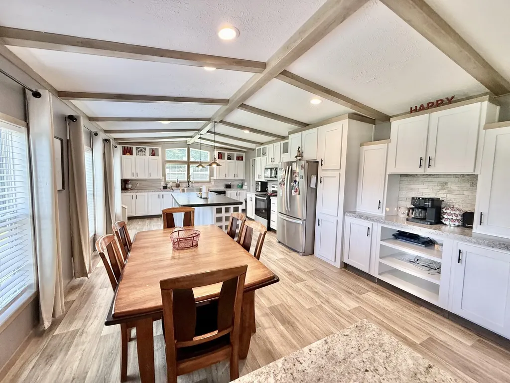 350 Rook Hollow Road Eubank KY 42567