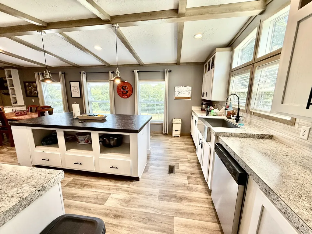 350 Rook Hollow Road Eubank KY 42567