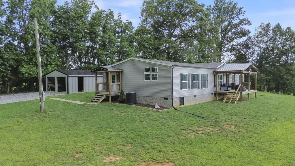 350 Rook Hollow Road Eubank KY 42567