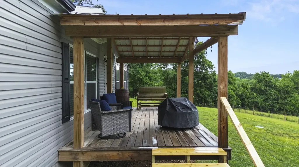 350 Rook Hollow Road Eubank KY 42567