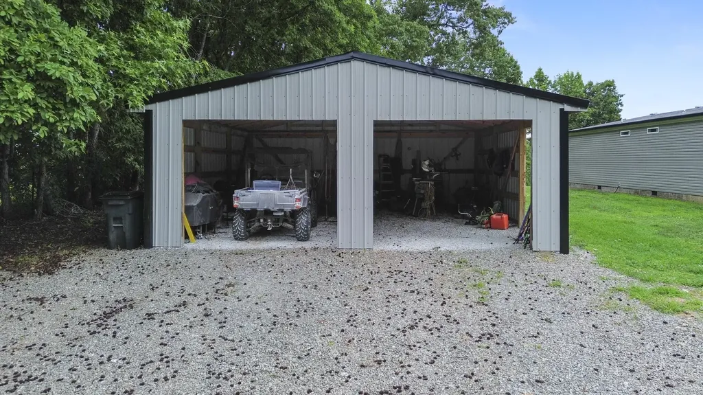 350 Rook Hollow Road Eubank KY 42567