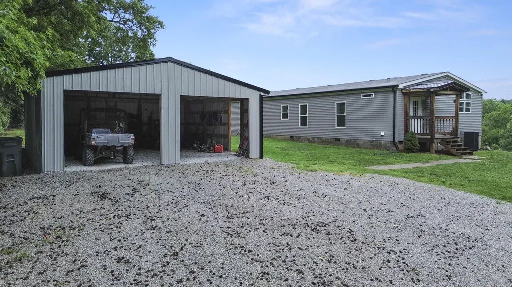 350 Rook Hollow Road Eubank KY 42567