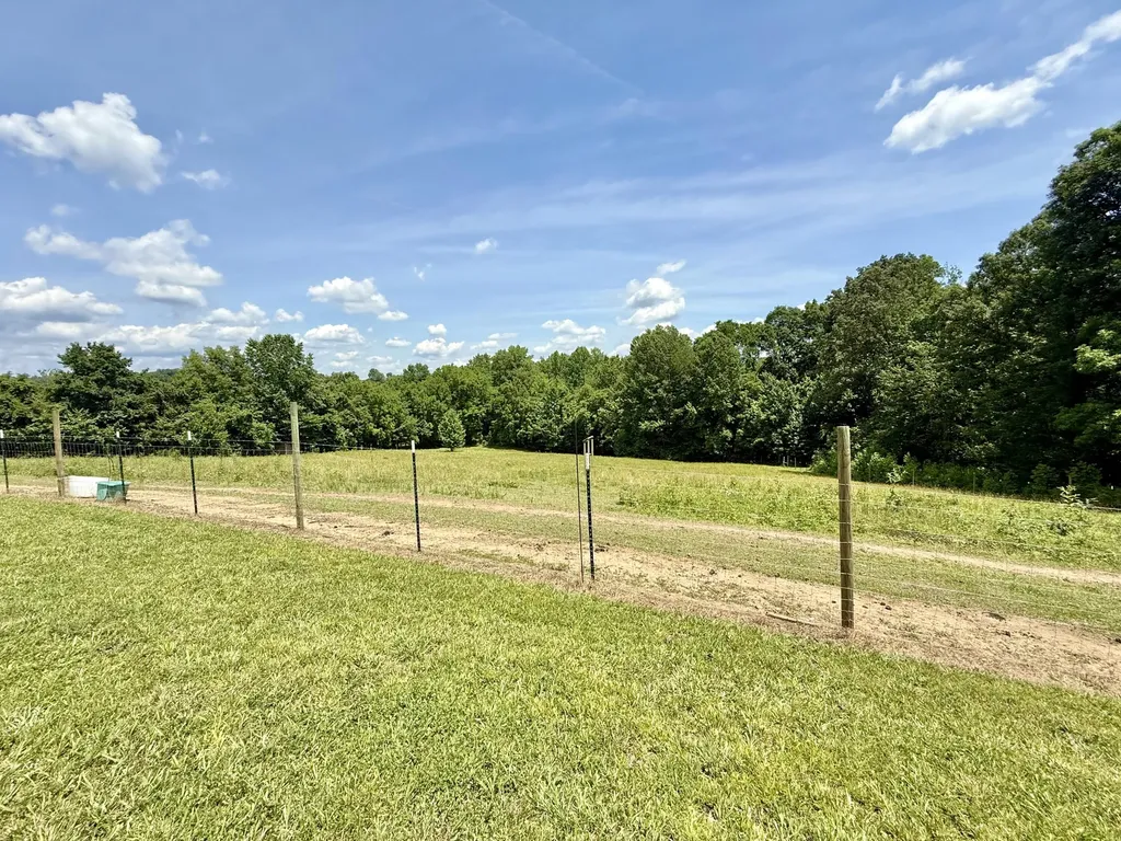 350 Rook Hollow Road Eubank KY 42567