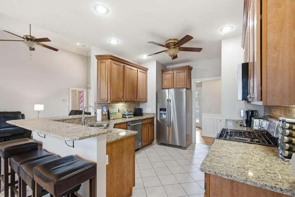 1084 Bay Colony Drive Richmond KY 40475