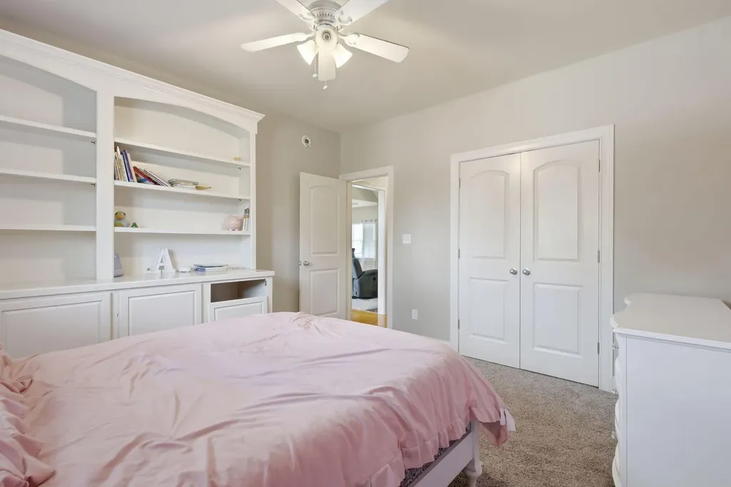 1084 Bay Colony Drive Richmond KY 40475